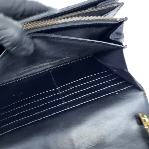 Gucci GG Marmont Chain Wallet Matelasse Leather - Picture 11 of 12